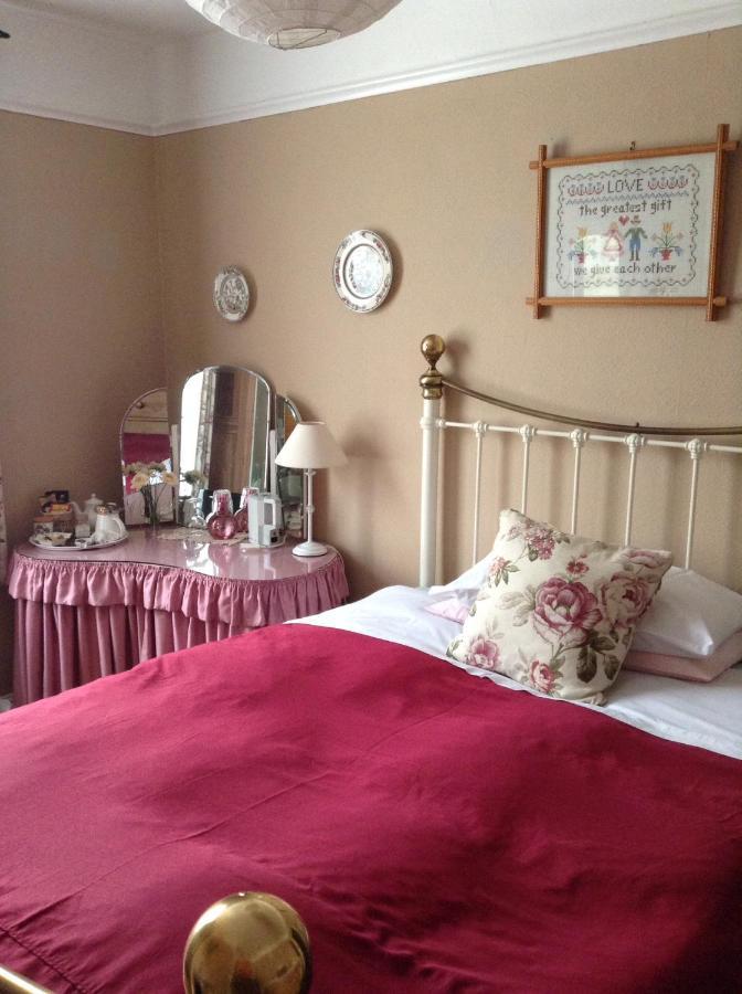 Hyacinth Bed & Breakfast Wellington  Exterior photo